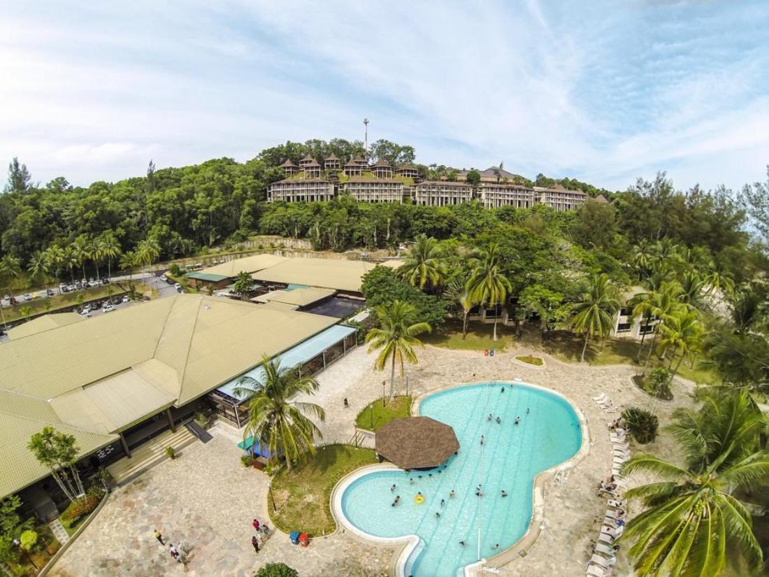 Damai Beach Resort Kuching Exterior photo