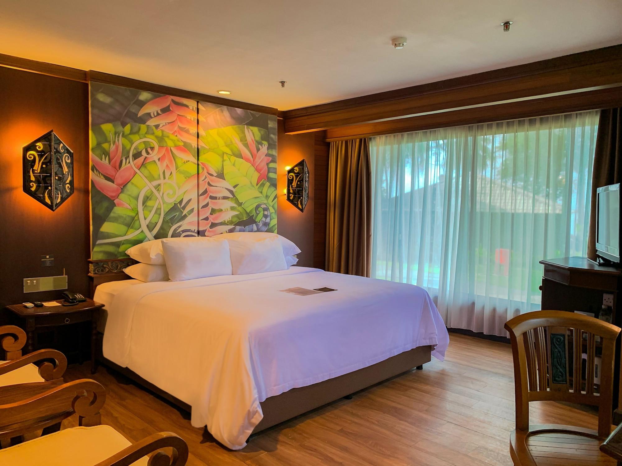 Damai Beach Resort Kuching Exterior photo